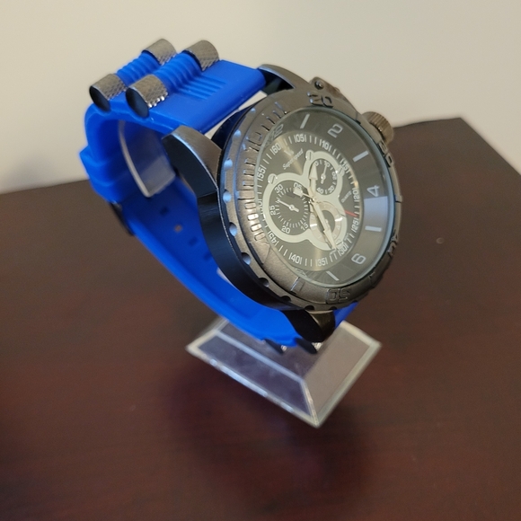 New Men's Blue V6 Super speed Watch - Picture 2 of 4